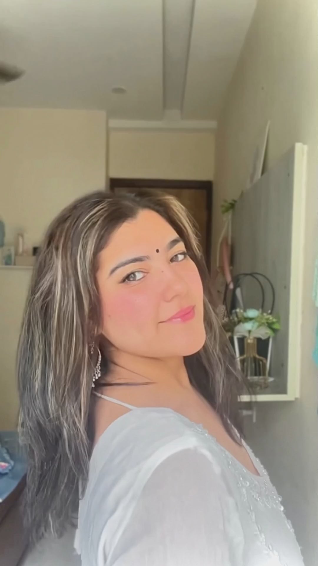 lv_0_20250813102817.mp4